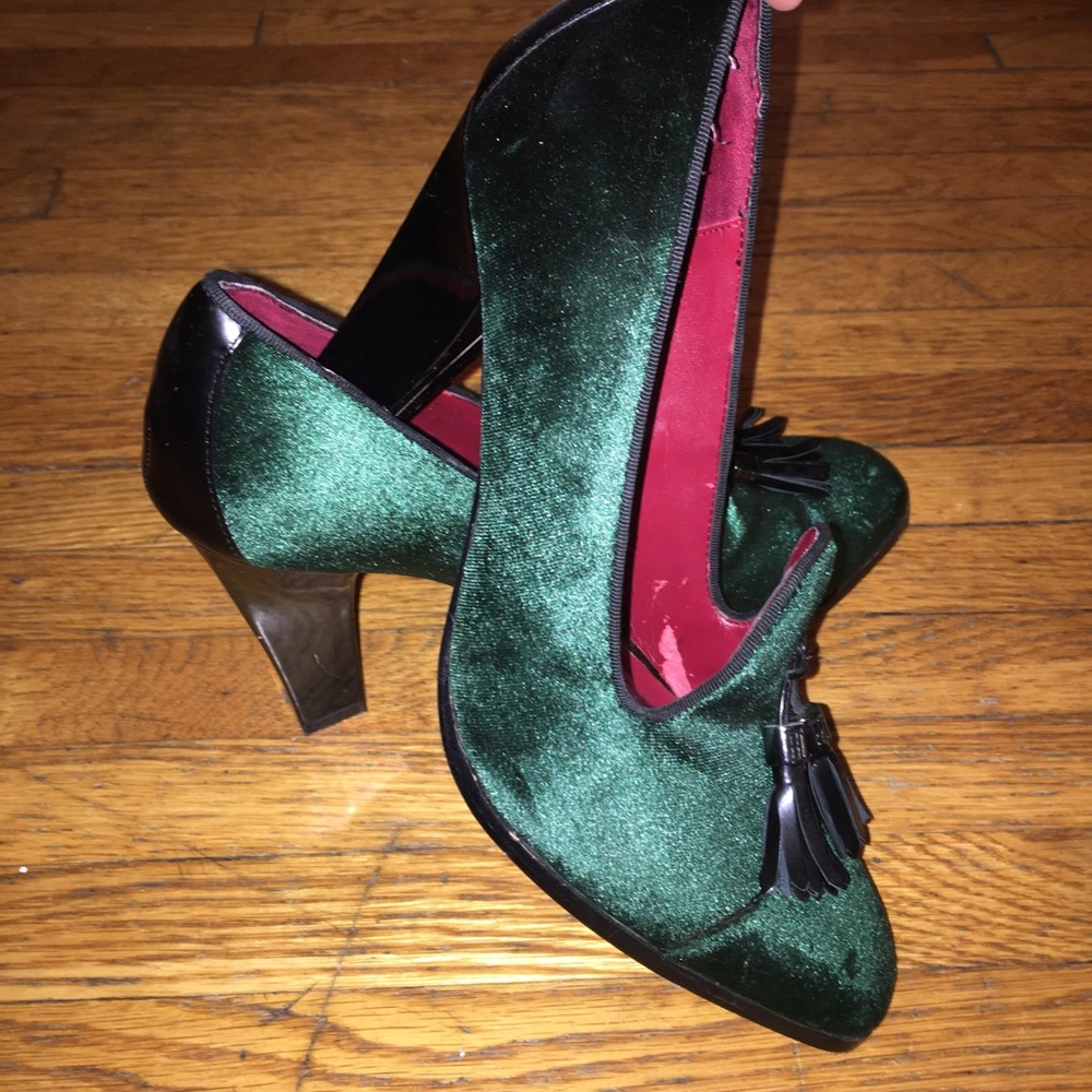 Green velvet heels